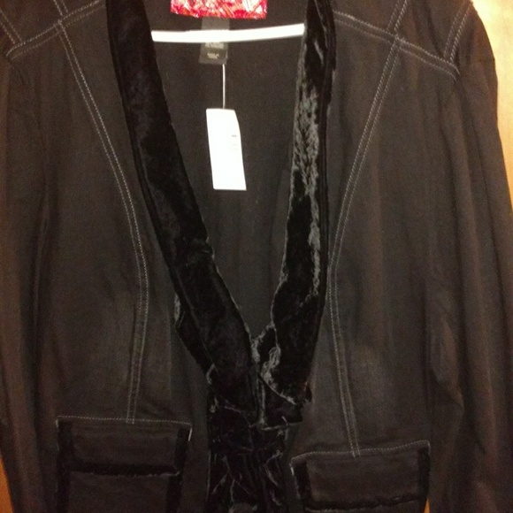 Jean Jacket with Velvet Trim - Picture 7 of 7